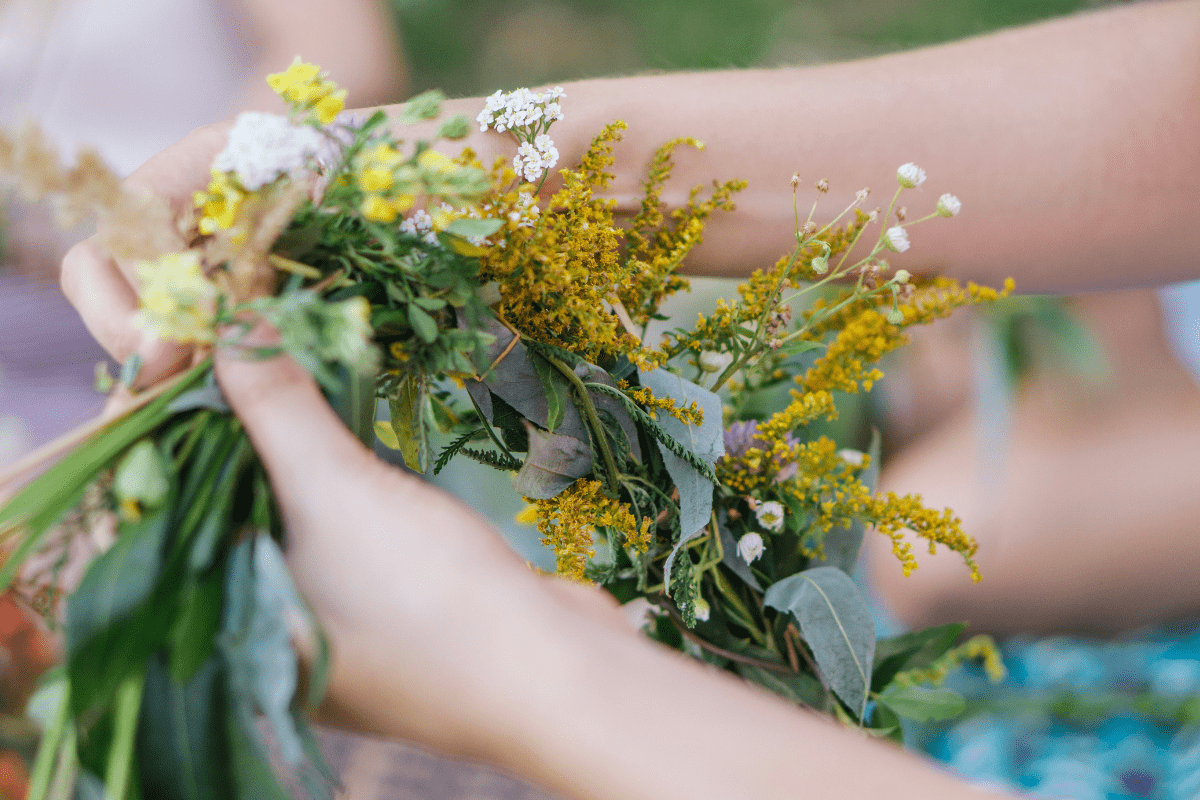 Flower-Crown-Station